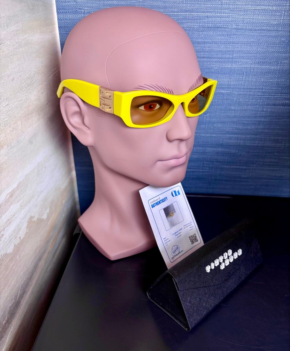 Givenchy - Style GV400791 Sunglasses Yellow - With C.O.A.